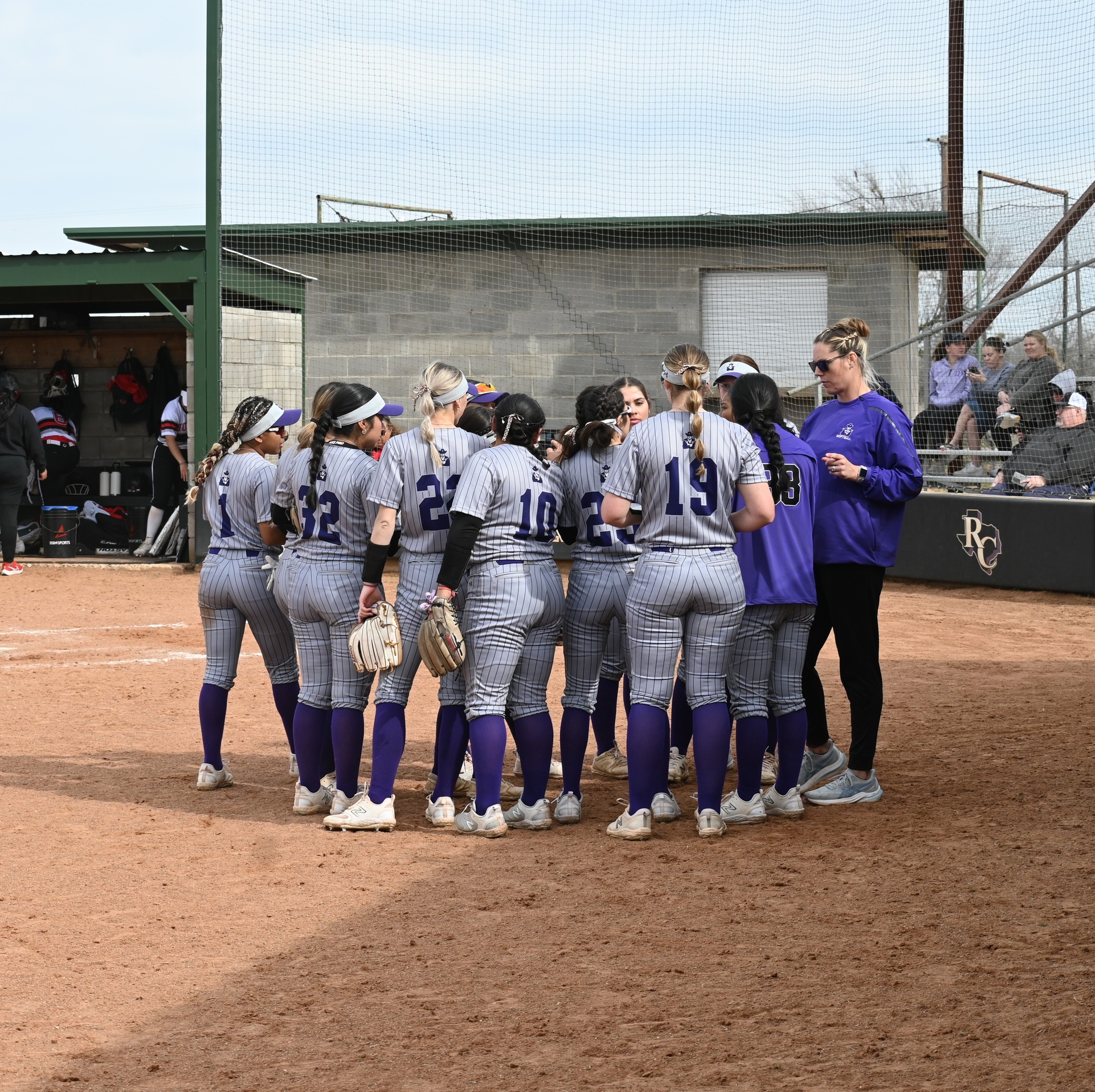 Ranger College Softball splits their series with Howard College, and their win brings back pride to campus